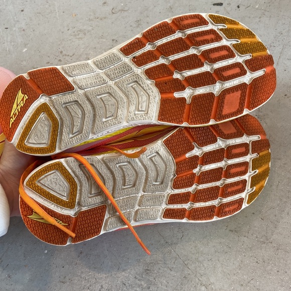 Altra Rivera 2 - Picture 9 of 15